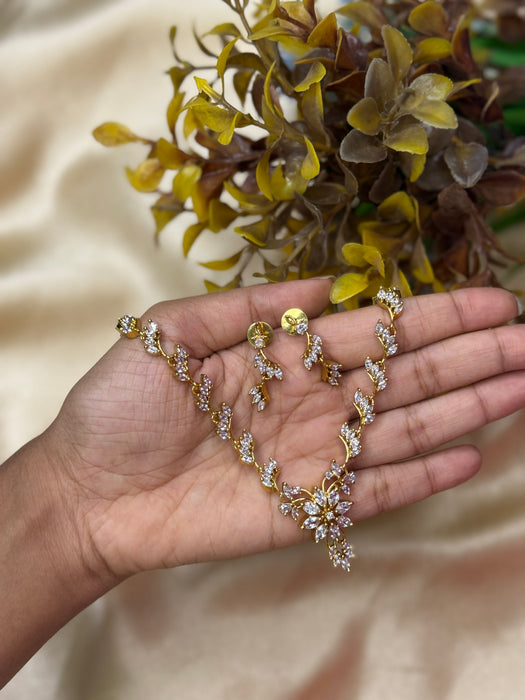 Elara Traditional Necklace Set for Women